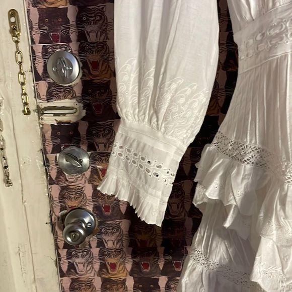 Yvonne & Love dress - Picture 6 of 11